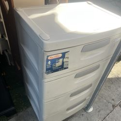 Plastic Container Storages