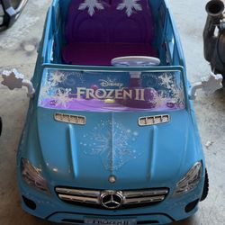 Frozen 2 Mercedes Ride On