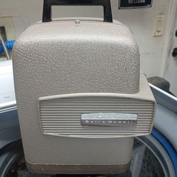 Old projector looks like never was used