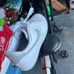 Nike Air Force 1 Low White Grey Sneakers size 9