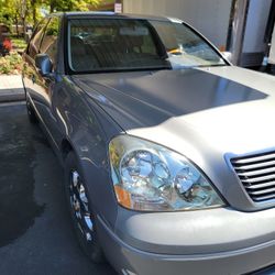 2001 Lexus LS 430