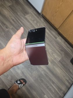 Samsung Galaxy Flip Z6 Tmobile Good Condition 256Gb 12Gb Black Cyber Discount