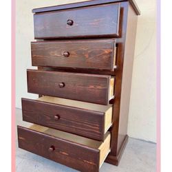 5 drawers dresser / Five drawers dresser / Cajonera