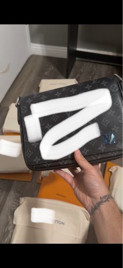 Men’s cross body bag