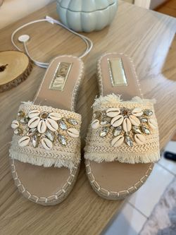 Shell Sandals Size 8