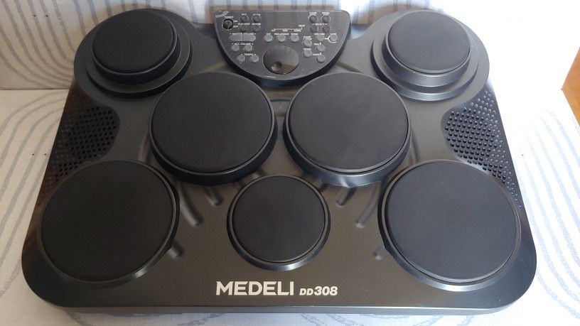 Medeli DD308 Drum Set