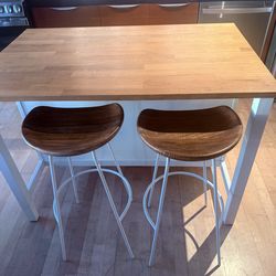 Island and two chairs