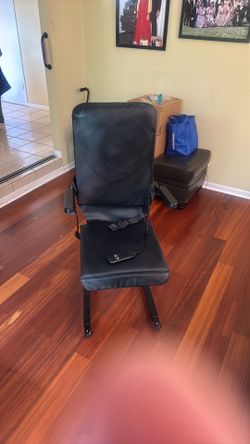 Electric Patient Transfer / Lift Chair – Rechargeable – Barely Used