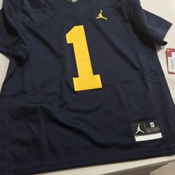 Michigan Wolverines Junior Jersey Size Small