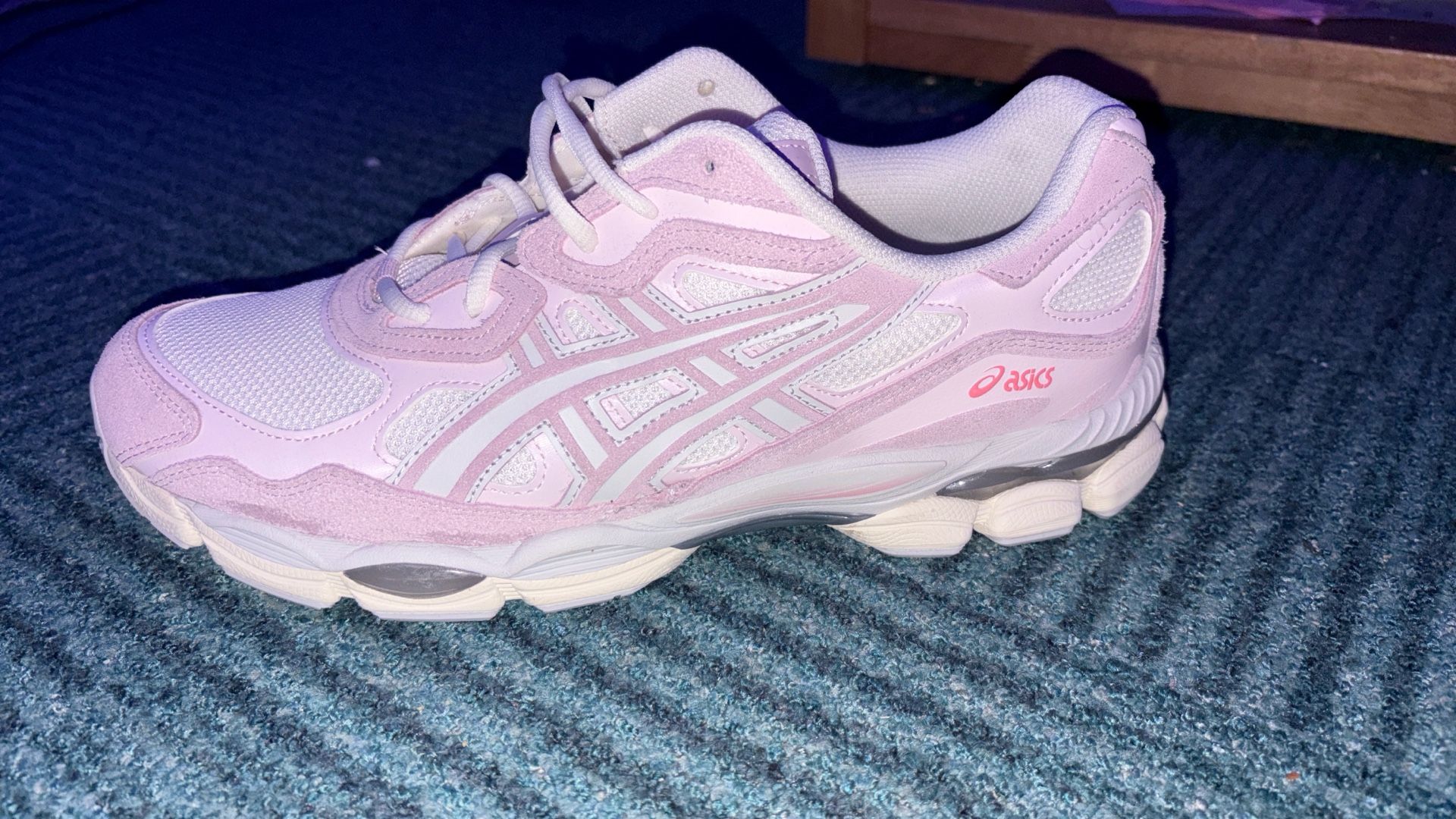 Asics Gel Nyc Cream Rose Water Size 11