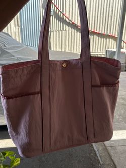 lululemon tote bag