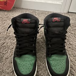 Jordan 1 Pine Green 