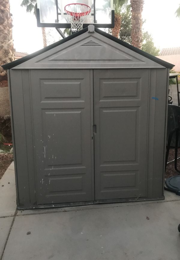 rubbermaid storage shed 7x7 great condition for sale in