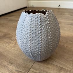 Porcelain And copper Sea Urchin Vase