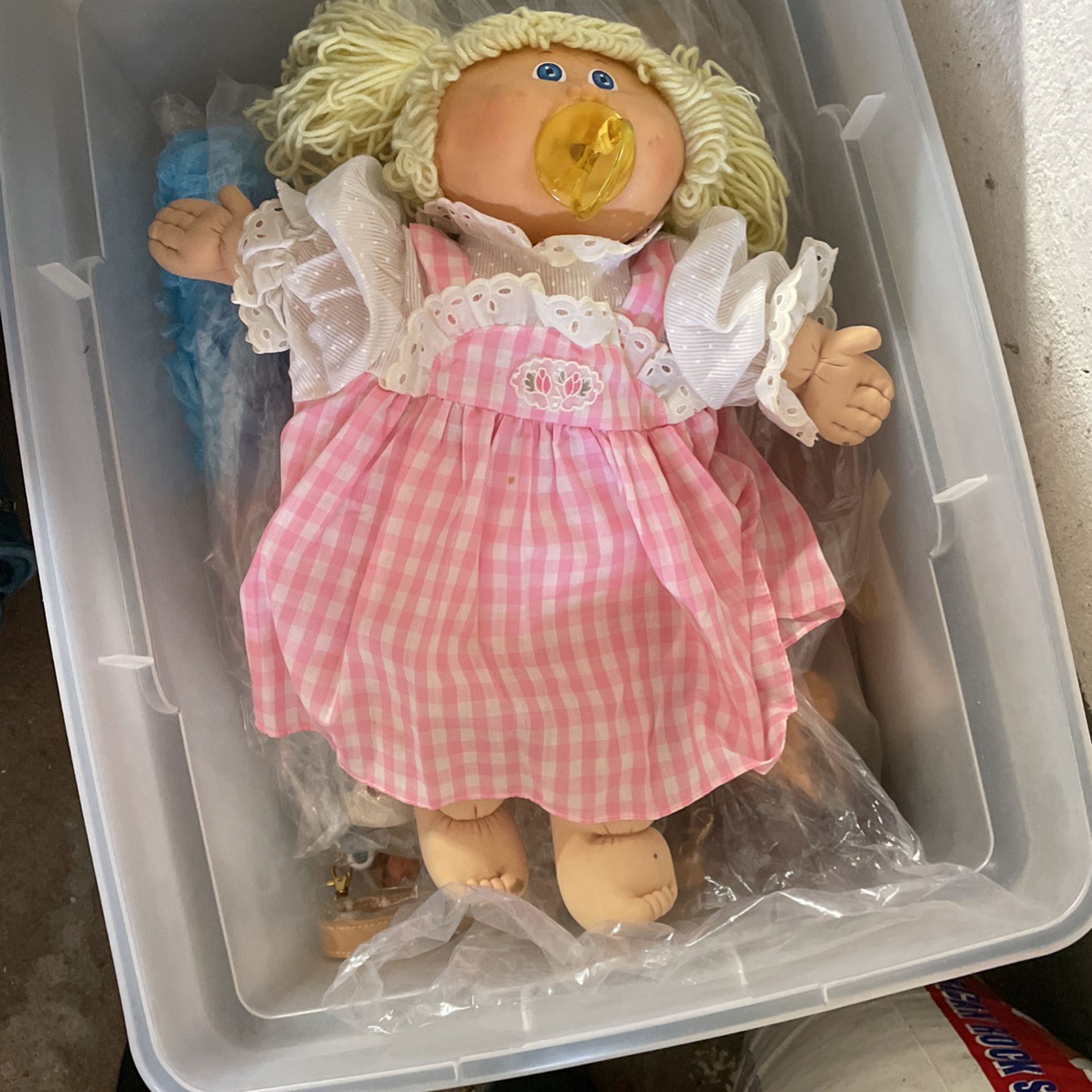 C Cabbage, Patch Doll Girl With Blonde Hair