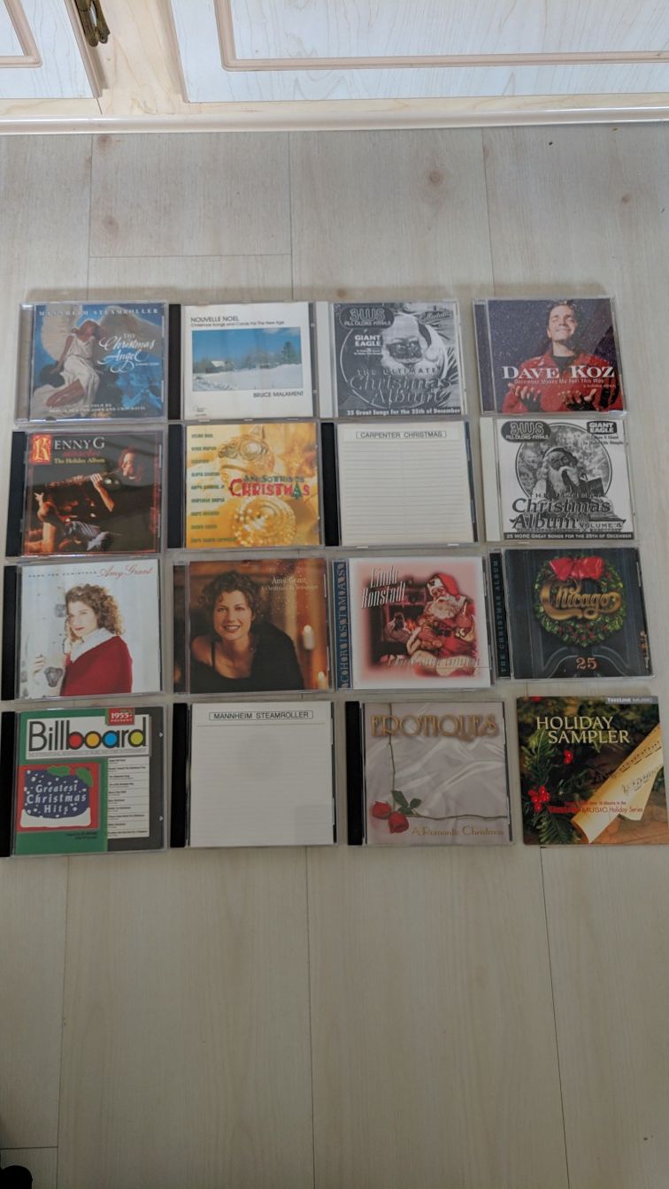 16 Christmas Music CD's