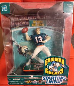 1999 STARTING LINEUP GRID IRON GREATS DAN MARINO NMMT
