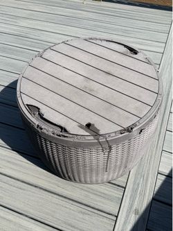FREE plastic storage container - has damage