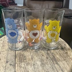 Lot of 3 Vintage 1983 Care Bears Pizza Hut glasses New