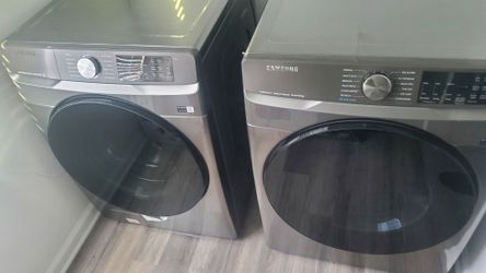 Samsung   smart  washing machines and  Dryer  brand new  I have  to moveneed gone  by Sunday