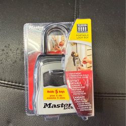 Master Lock Key Lock Box, Outdoor Lock Box for House Keys, Portable Combination Lockbox Resettable C