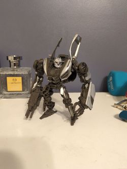 Studio Series Sideways