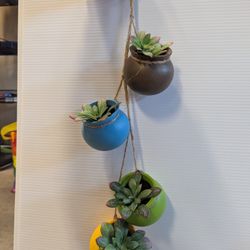 Honey Pot Hanging Wall Decoration