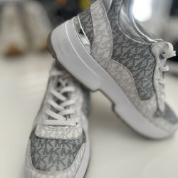 Tennis  MK  White / Silver, Two-tone Logo