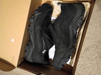 Merrell winter slip on. Size 10