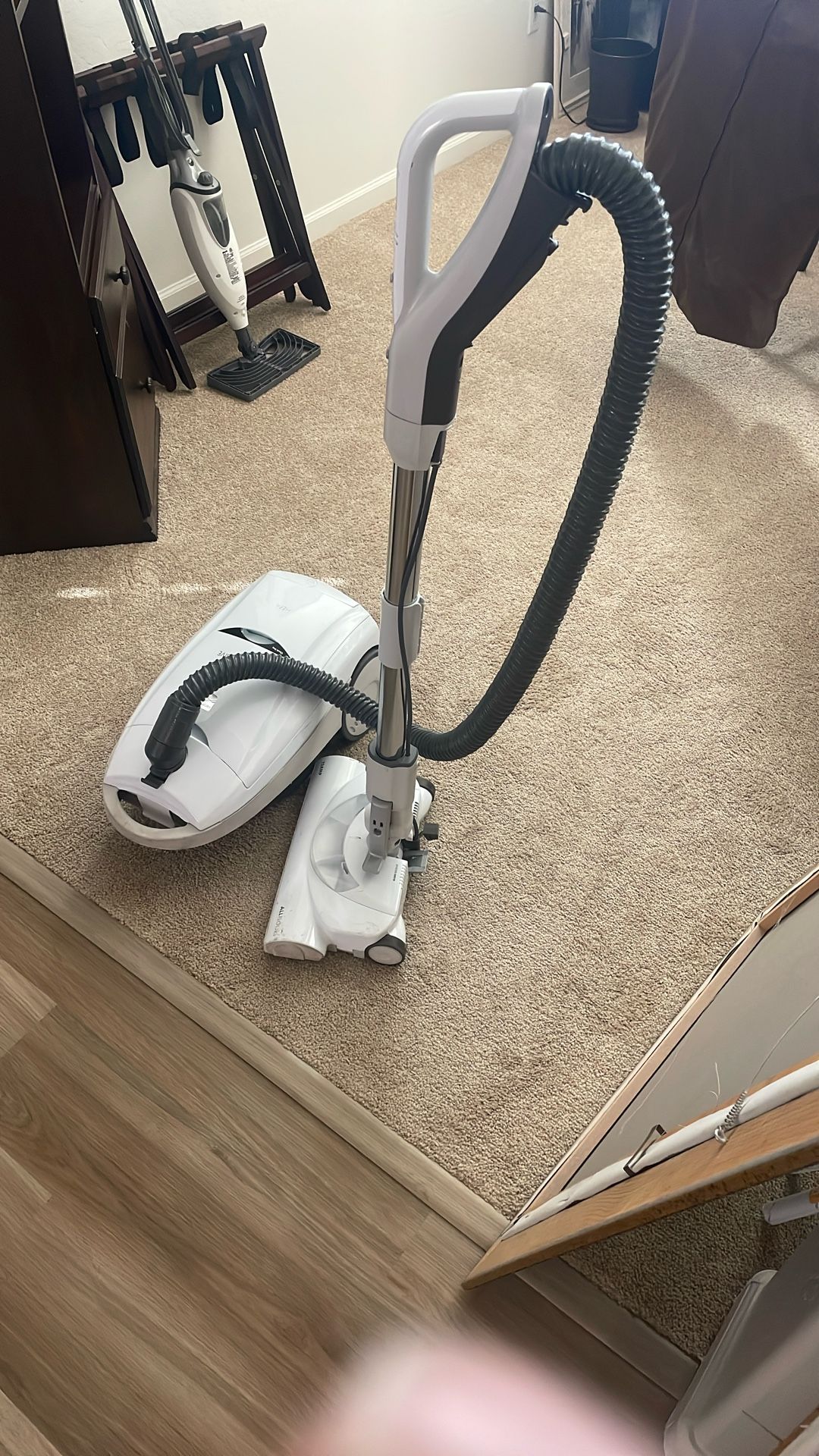 Vacuum Cleaner