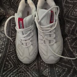 SKECHERS  SPORT.        size 9