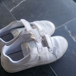 Nike Shoe