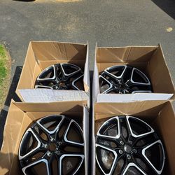 Hyundai Voloster 2022 19x8.5 $600 OBO