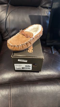 Lamo size 9