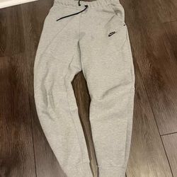 Nike Tech Pants 