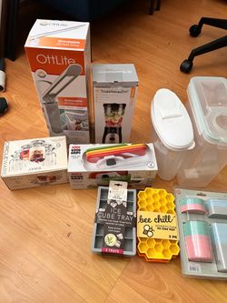 Kitchen, Home & Decor Bundle (Lamp, Blender, Slicer, Containers & More)