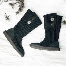 UGG Classic Cardy Knit Boots - Black - Big Kids Youth Size 4 (fits women size 7) 
