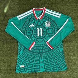 Mexico National Soccer Team 25/26  #11 Santi Gimenez Home Kit Jersey  World Cup 2026 - Player Edition Quality