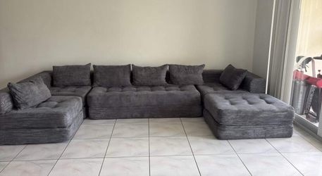 Foldable sofa couch