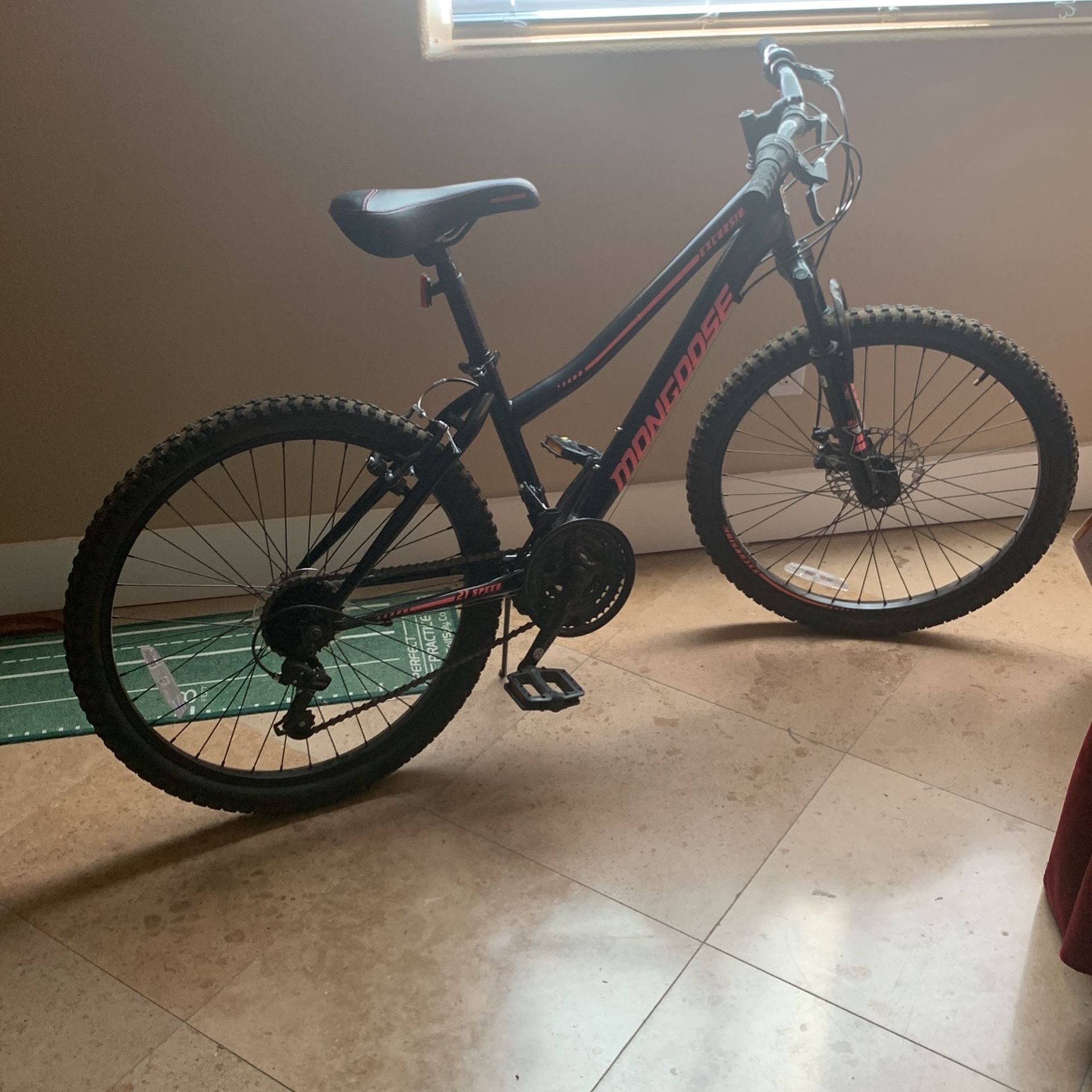 Mongoose Excursion Bike 24”