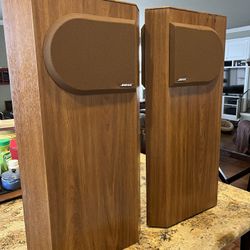 Bose Vintage 401 Standing Speakers 