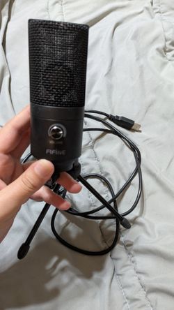 Microphone