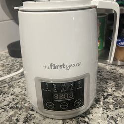 Baby bottle warmer/newborn outfits