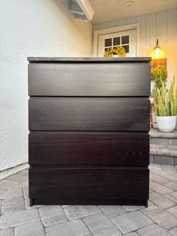 Black dresser