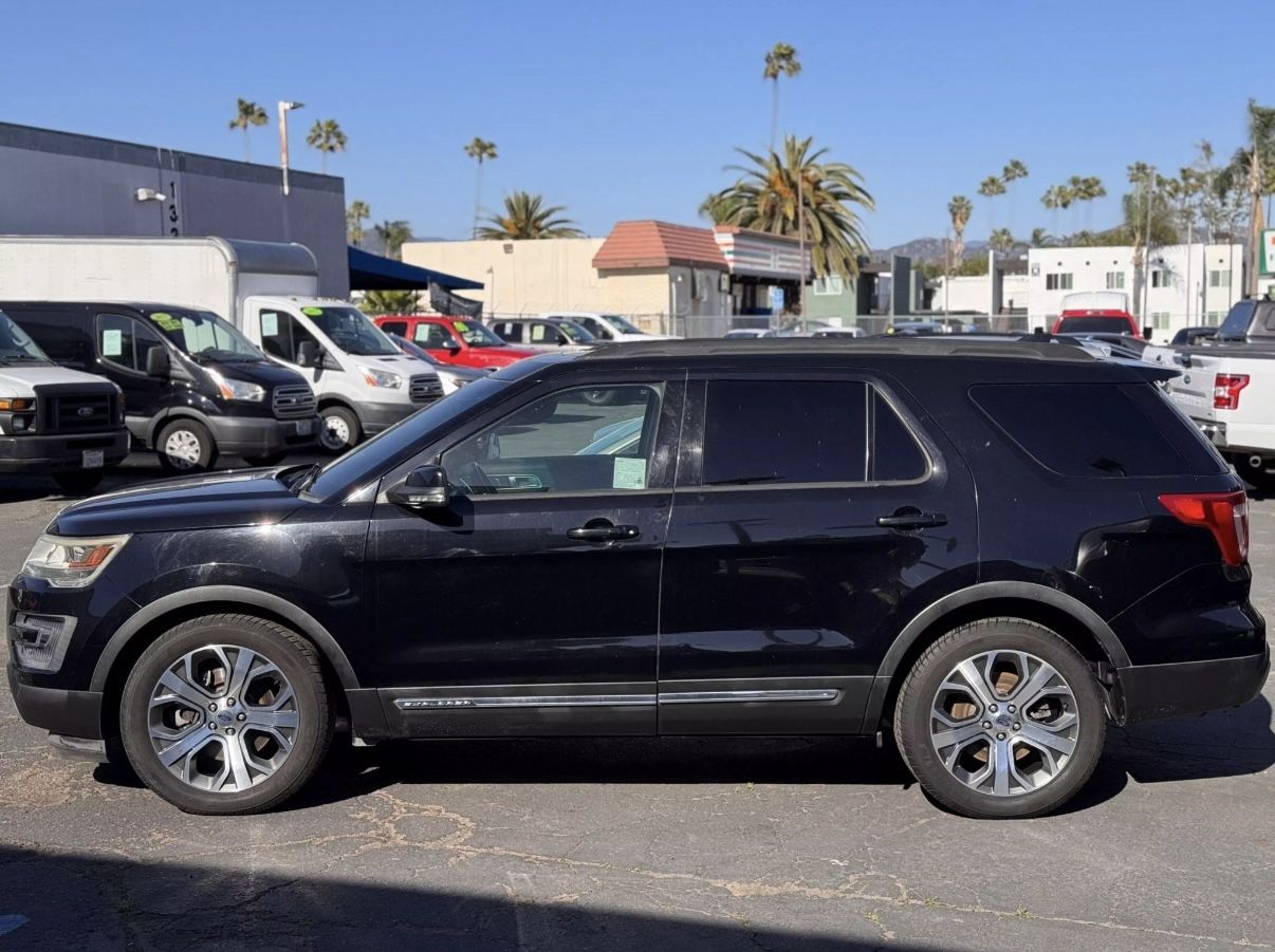 2016 Ford Explorer