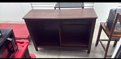 Dresser/Shelf