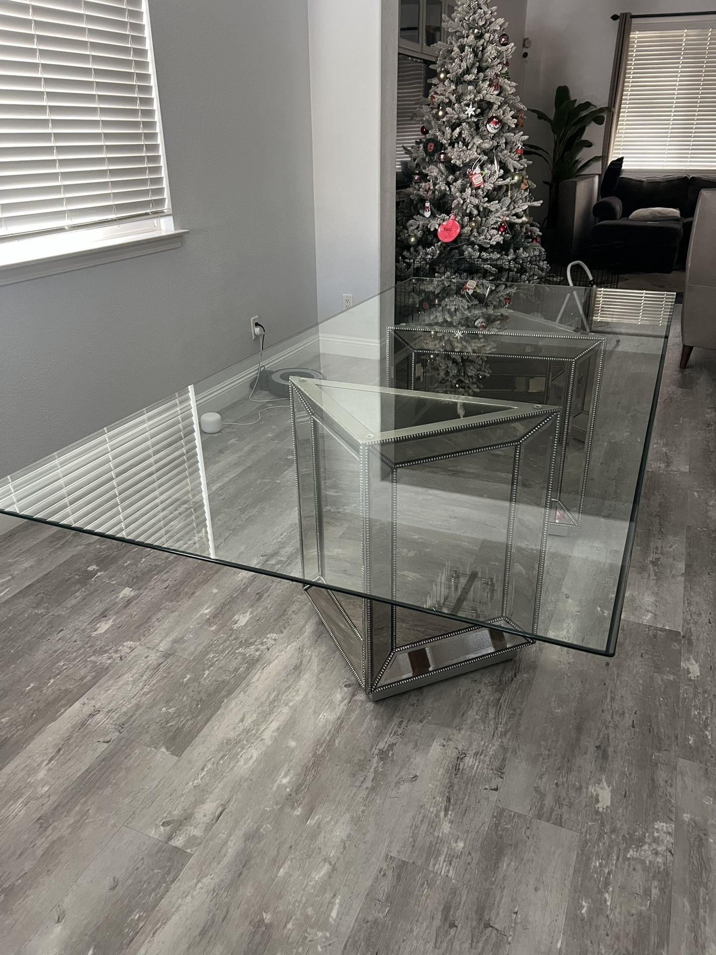 Z Gallerie Dining Table