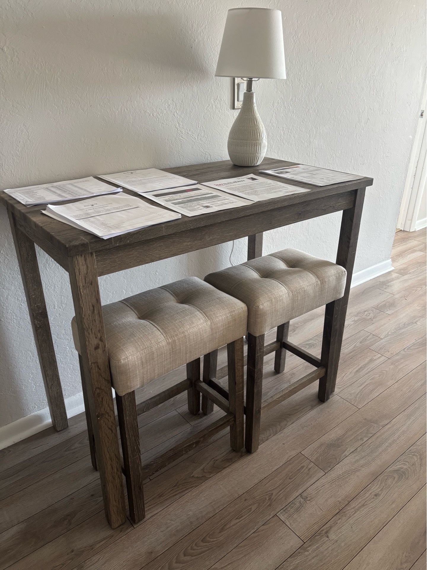 Table and 2 stools