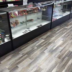 Show Cases And Glass Shelf’s