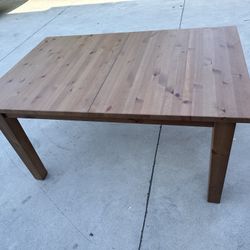 IKEA Extendable Solid Wood Dinning table, antique stain